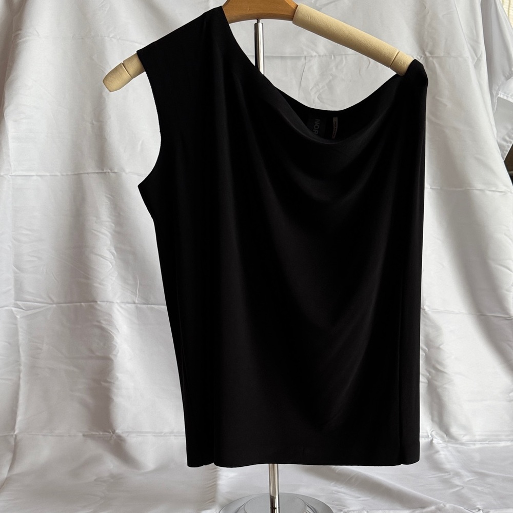 Norma Kamali Black Asymmetrical Sleeveless Tank Top